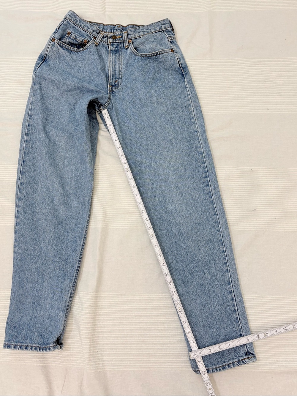 Levis Jeans 532 Vintage Genuine Leather Tab Made in Canada - Picture 6 of 12